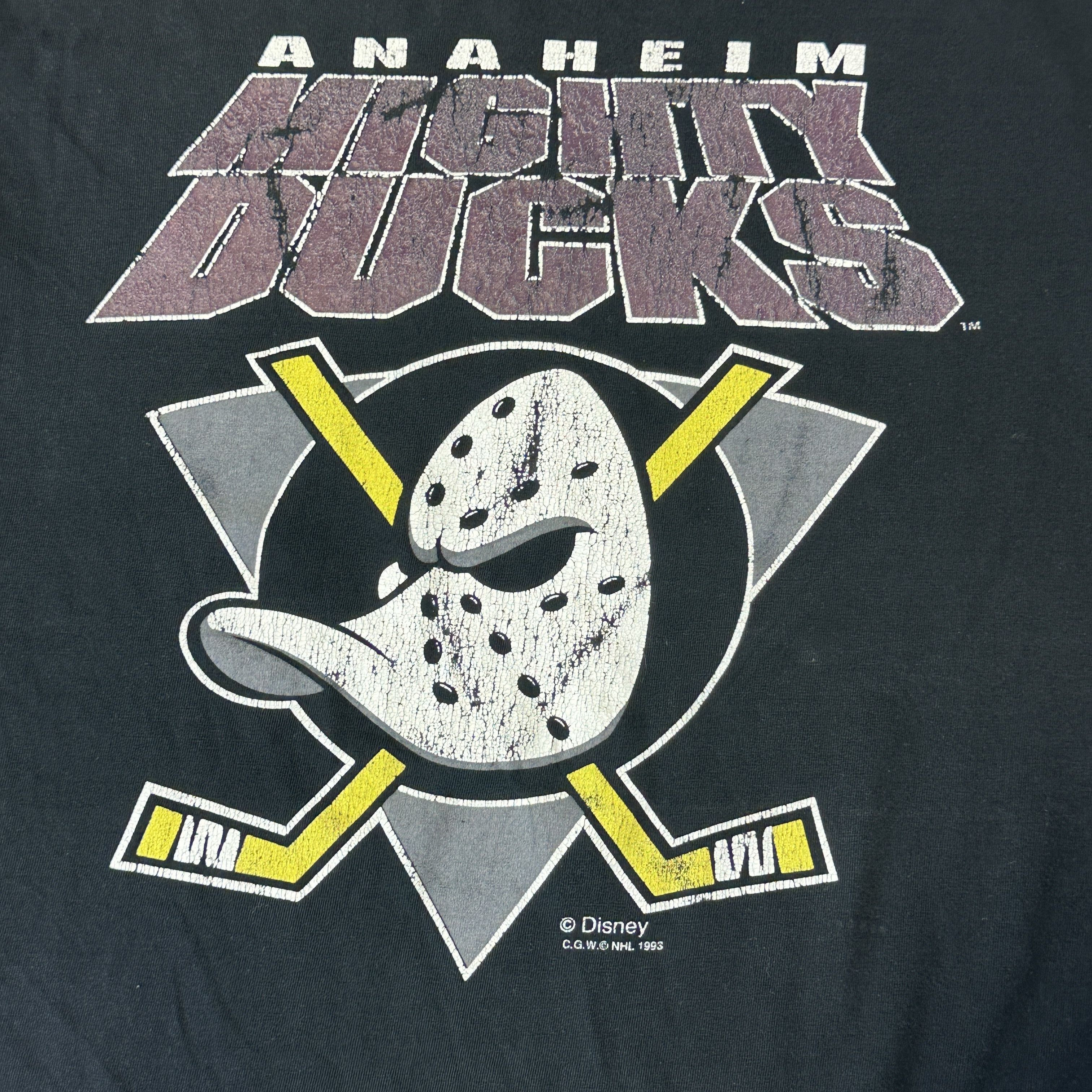 Disney Vintage Anaheim Mighty Ducks Cracked Graphic Hockey T-Shirt Size L 1993 Size US L / EU 52-54 / 3 - 2 Thumbnail