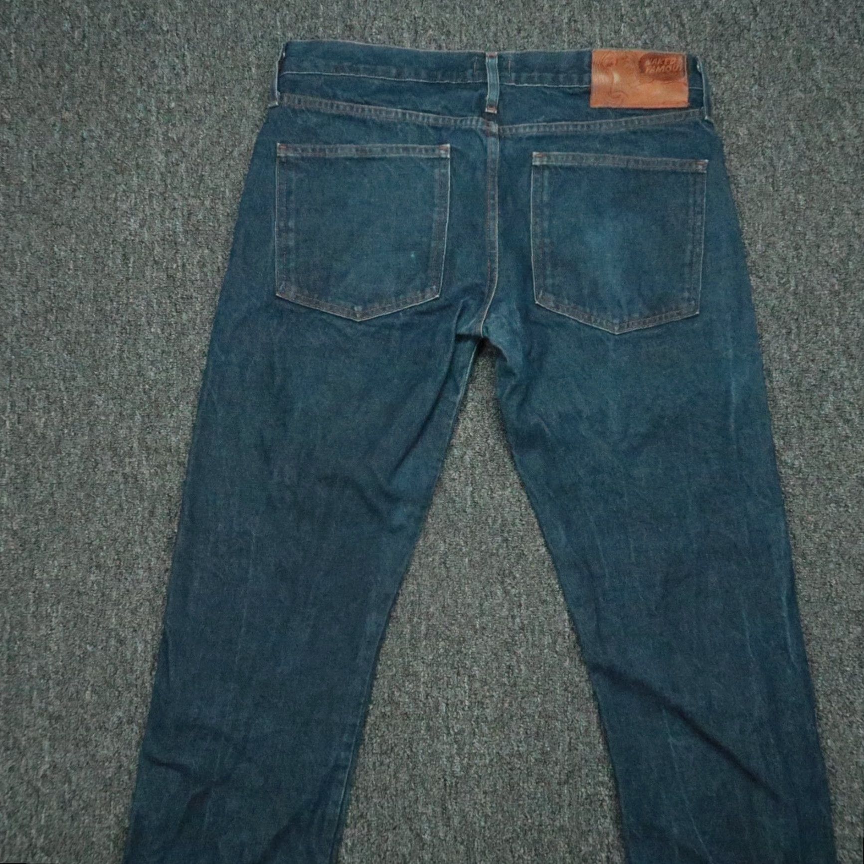 Vintage Naked & Famous Denim Jeans Mens 34x31 Indigo Revival Selvedge Button Fly Slim Straight 5-Pocket Size US 34 / EU 50 - 6 Thumbnail