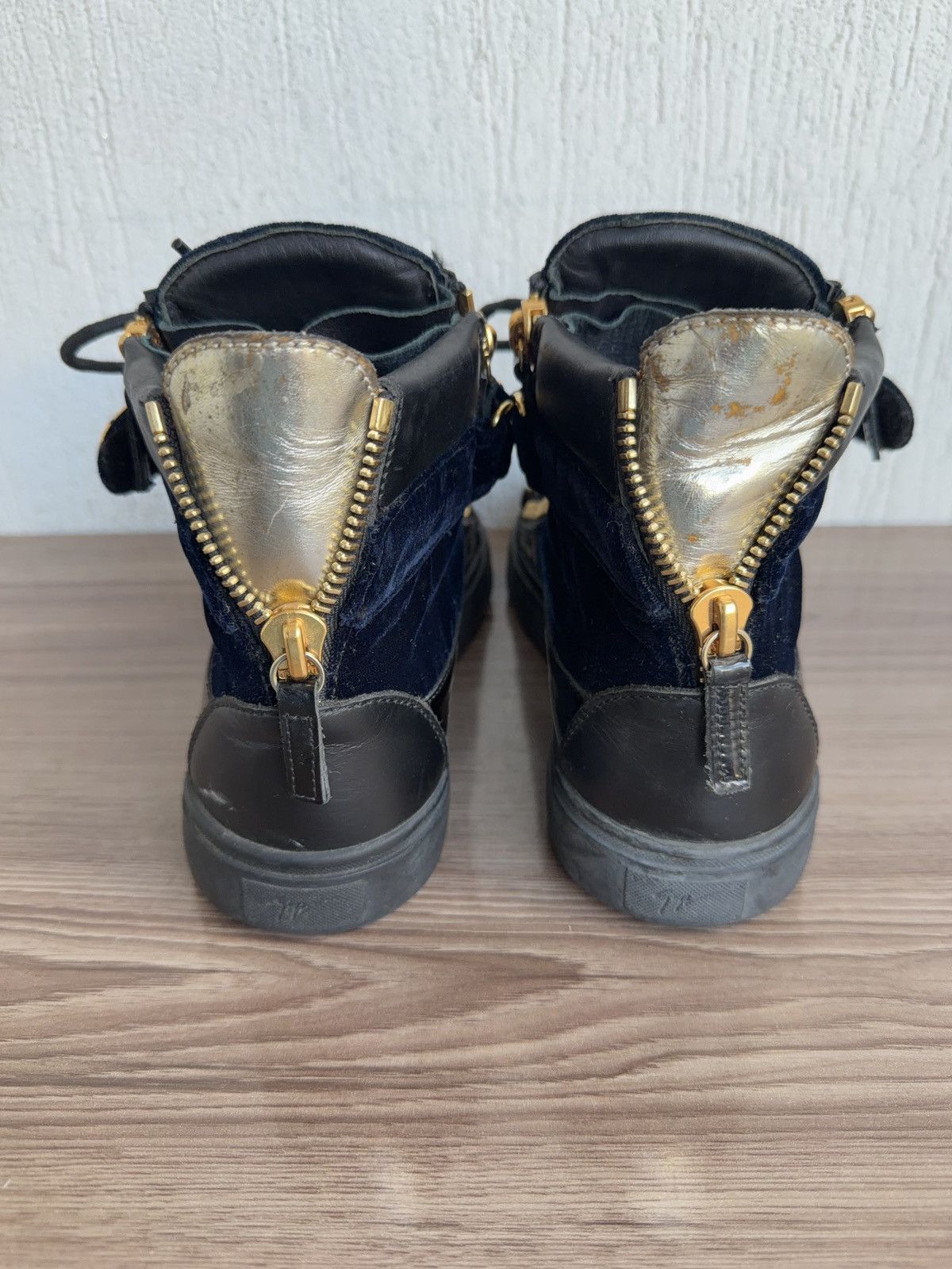 Giuseppe Zanotti chained double zip velvet sneaker Size US 8.5 / EU 41-42 - 15 Thumbnail
