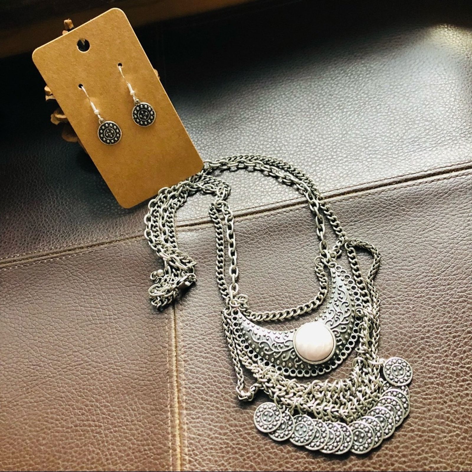 Jewelry Double strand gray marble stone medallion jewelry set Size ONE SIZE - 5 Thumbnail