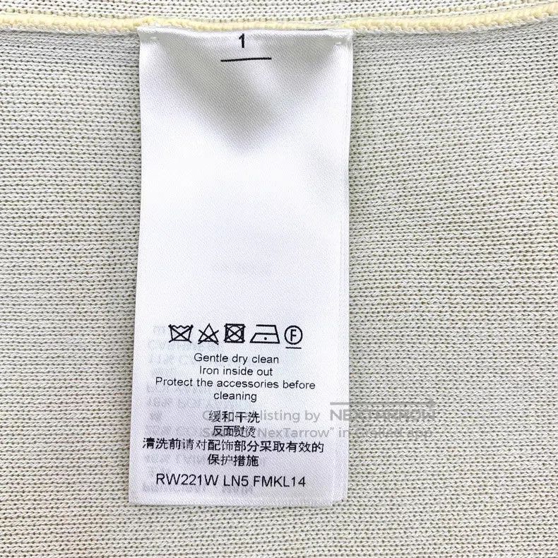 Louis Vuitton Louis Vuitton 22 Yellow Sheep Wool Crew Neck Long Sleeve S Size US XXS / EU 40 - 8 Thumbnail