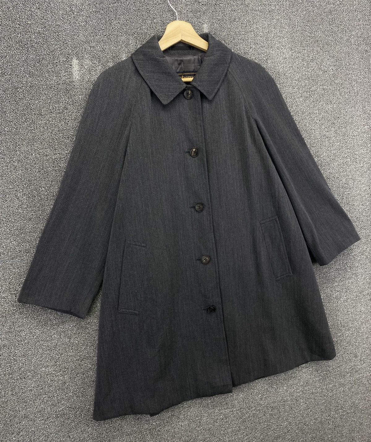 Burberry Vintage Burberry Nice Design Wool Long Jacket Size M / US 6-8 / IT 42-44 - 2 Thumbnail