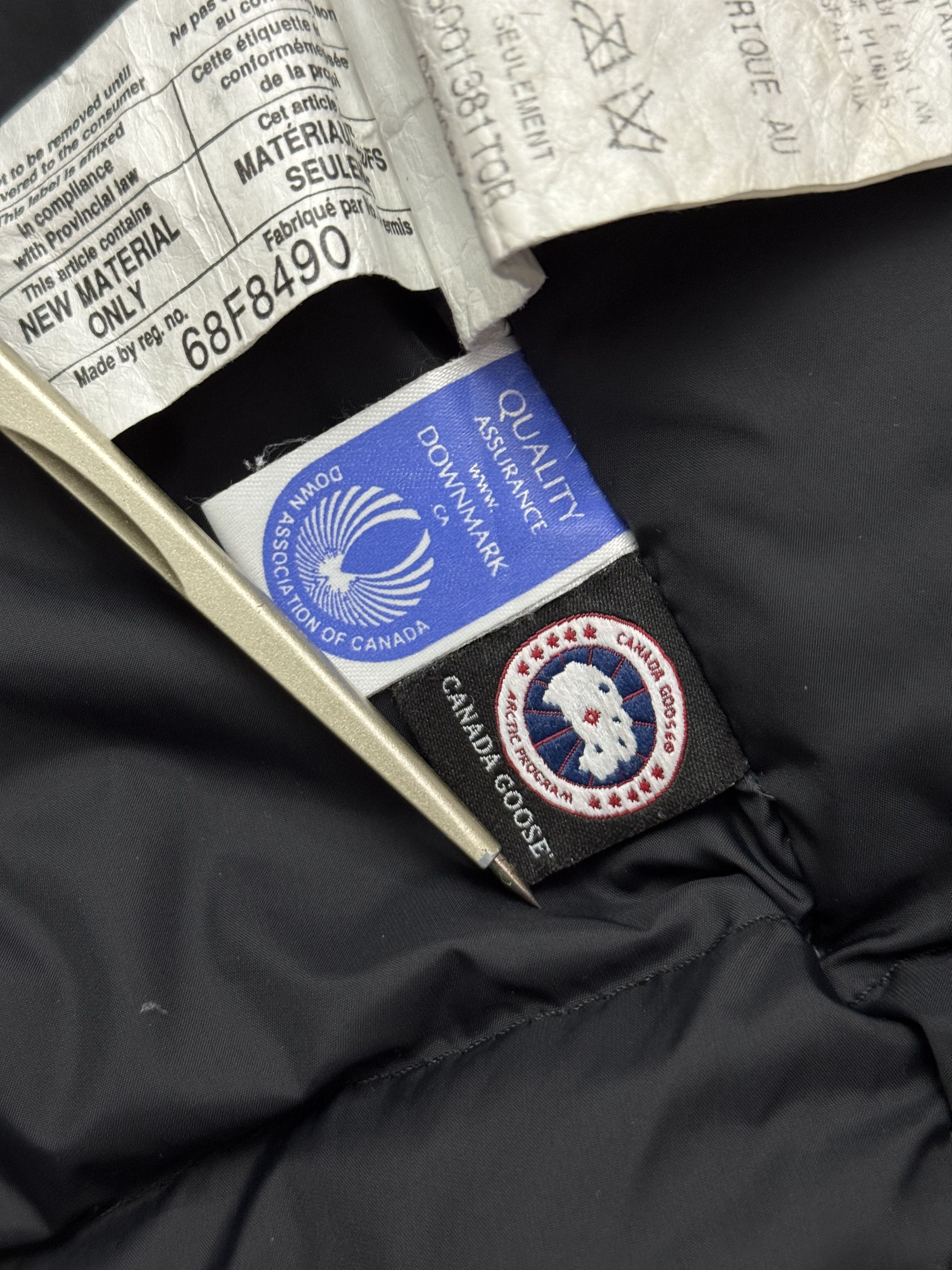 Canada Goose Chateau Parka Size US M / EU 48-50 / 2 - 21 Thumbnail