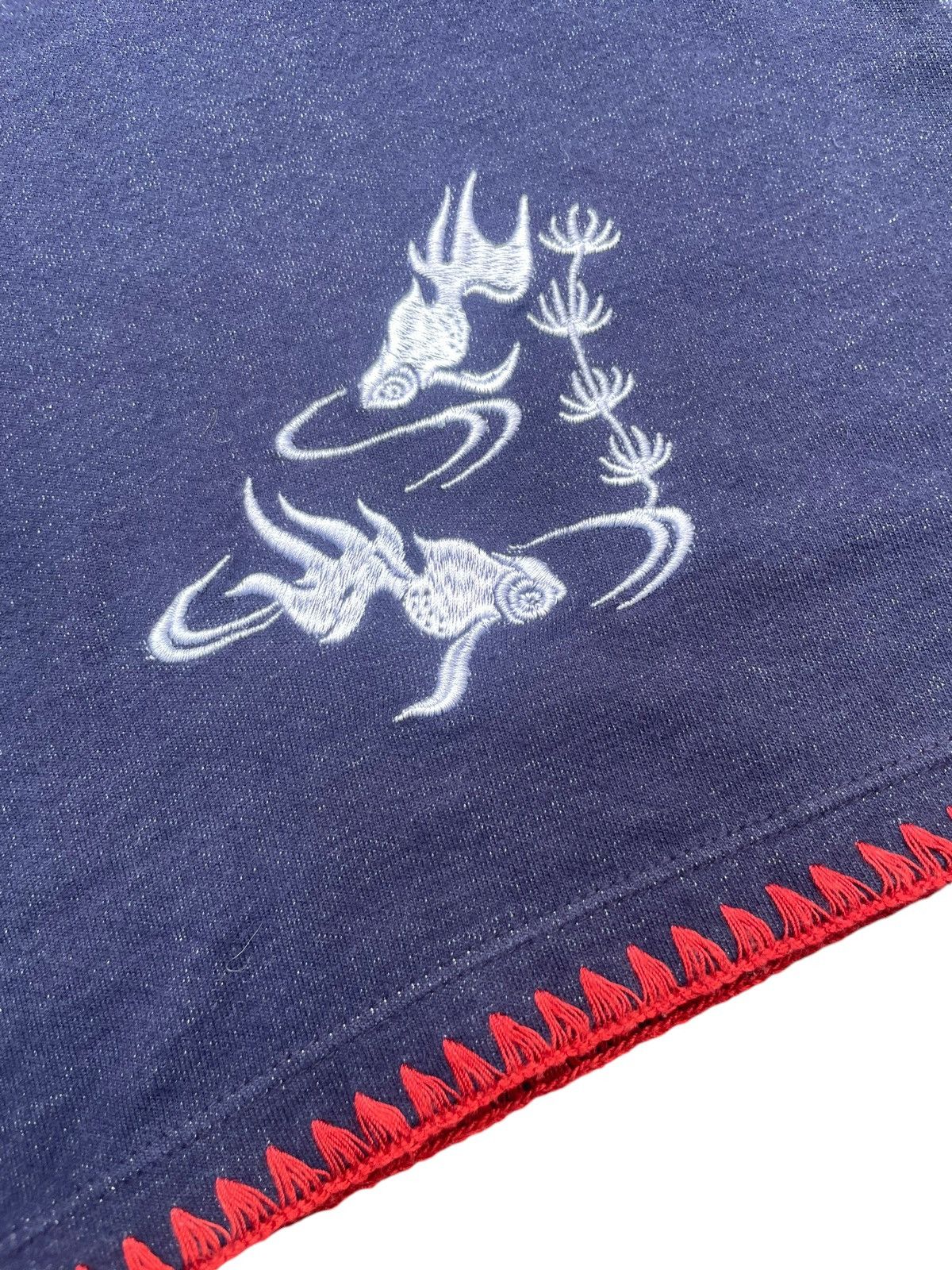 Japanese Brand Araku Fish Koi Sukajan Tshirt Size US L / EU 52-54 / 3 - 3 Thumbnail