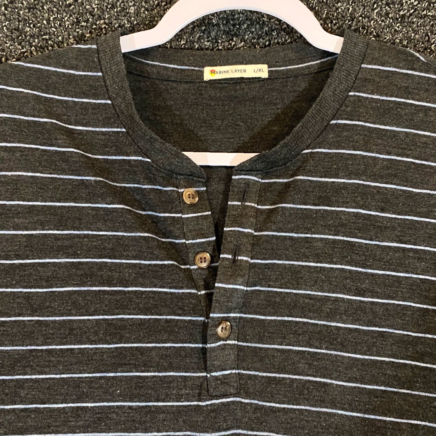 Marine Layer Marine Layer Shirt Mens XL Gray Blue Striped Henley Tee Short Sleeve Shirt T-Shirt Logo Casual Mens Size US XL / EU 56 / 4 - 2 Thumbnail