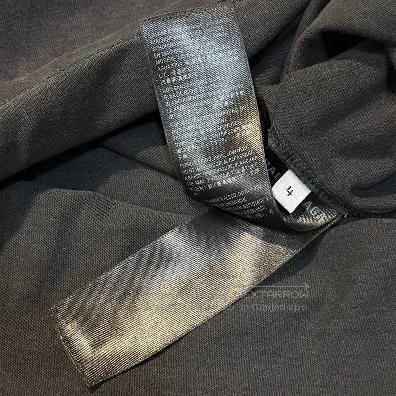 Balenciaga Balenciaga Distressed Washed Reverse Embroidered Logo T-Sh Size US XL / EU 56 / 4 - 8 Thumbnail