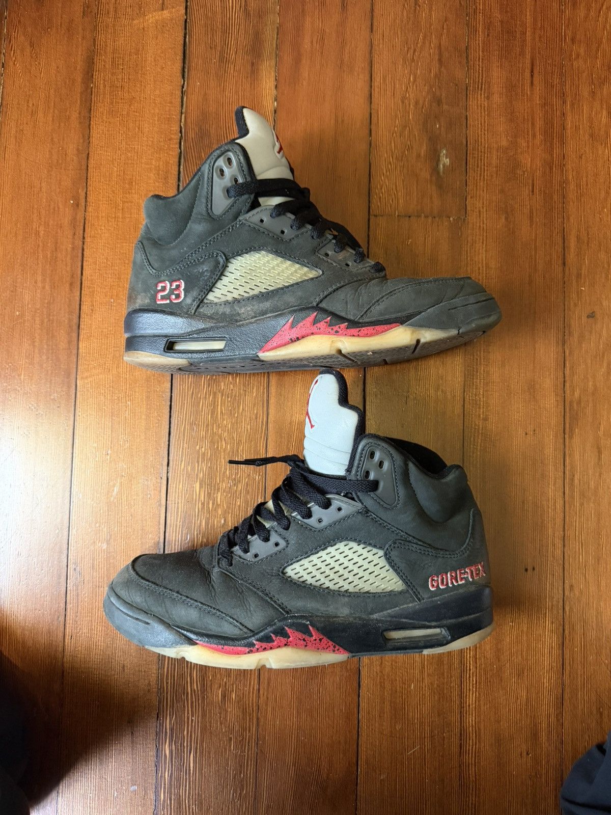 Nike Jordan 5 Gore tex Size US 8.5 / EU 41-42 - 1 Thumbnail