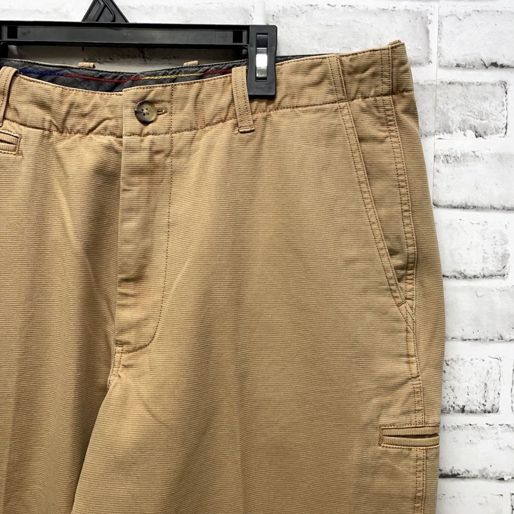 Carbon2Cobalt Carbon 2 Cobalt Shorts Mens 35 Beige cotton tan cargo Size Size US 35 - 2 Thumbnail