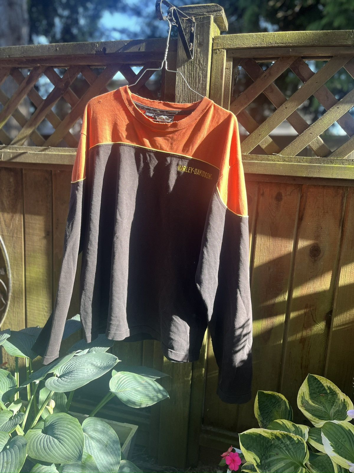 Harley Davidson Harley Davidson Long-sleeve embroidered vintage size large Size US L / EU 52-54 / 3 - 1 Thumbnail