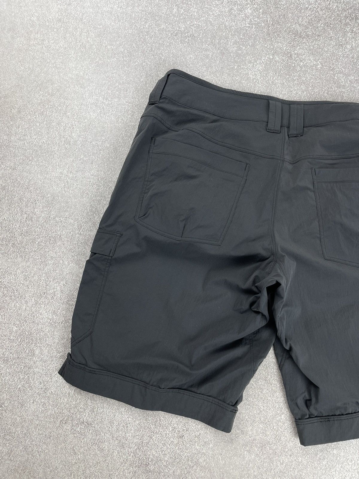 Arc'teryx Women’s Arc’teryx Nylon Shorts Size 10 Size 32" / US 10 / IT 46 - 12 Thumbnail