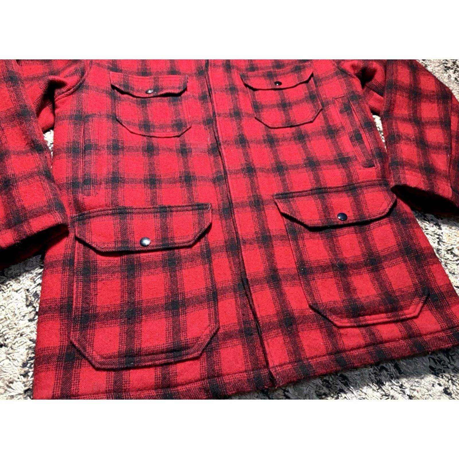 Vintage VINTAGE Woolrich Mackinaw Wool Red Buffalo Plaid Hunting Jacket Mens Size 38 Size US XXS / EU 40 - 4 Thumbnail