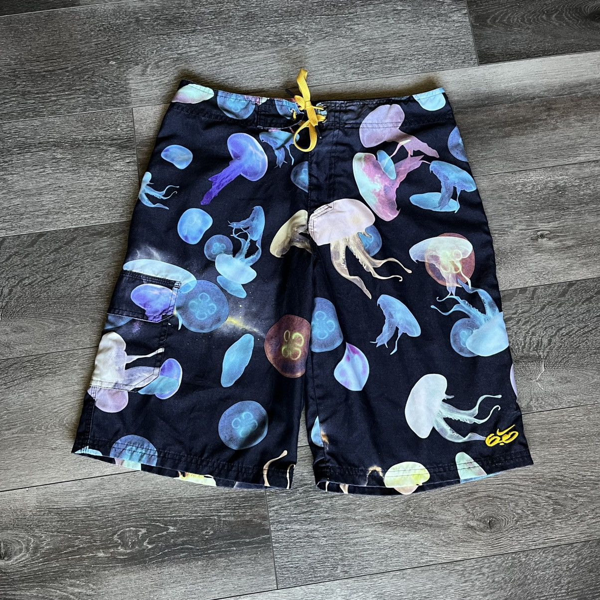 Nike Vintage Nike 6.0 Jellyfish All Over Print Swim Trunks Shorts Size US 30 / EU 46 - 1 Thumbnail