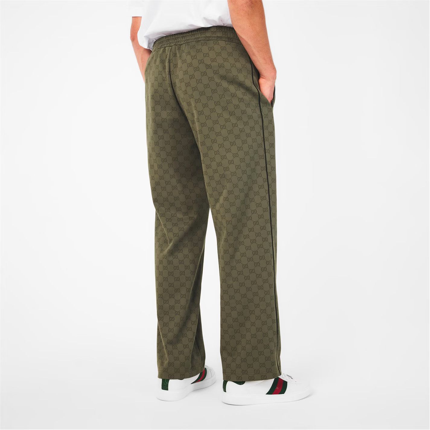 Gucci o1g2r1mq0426 Open Relaxed Tracksuit Sweatpants & Joggers Size US 34 / EU 50 - 4 Thumbnail
