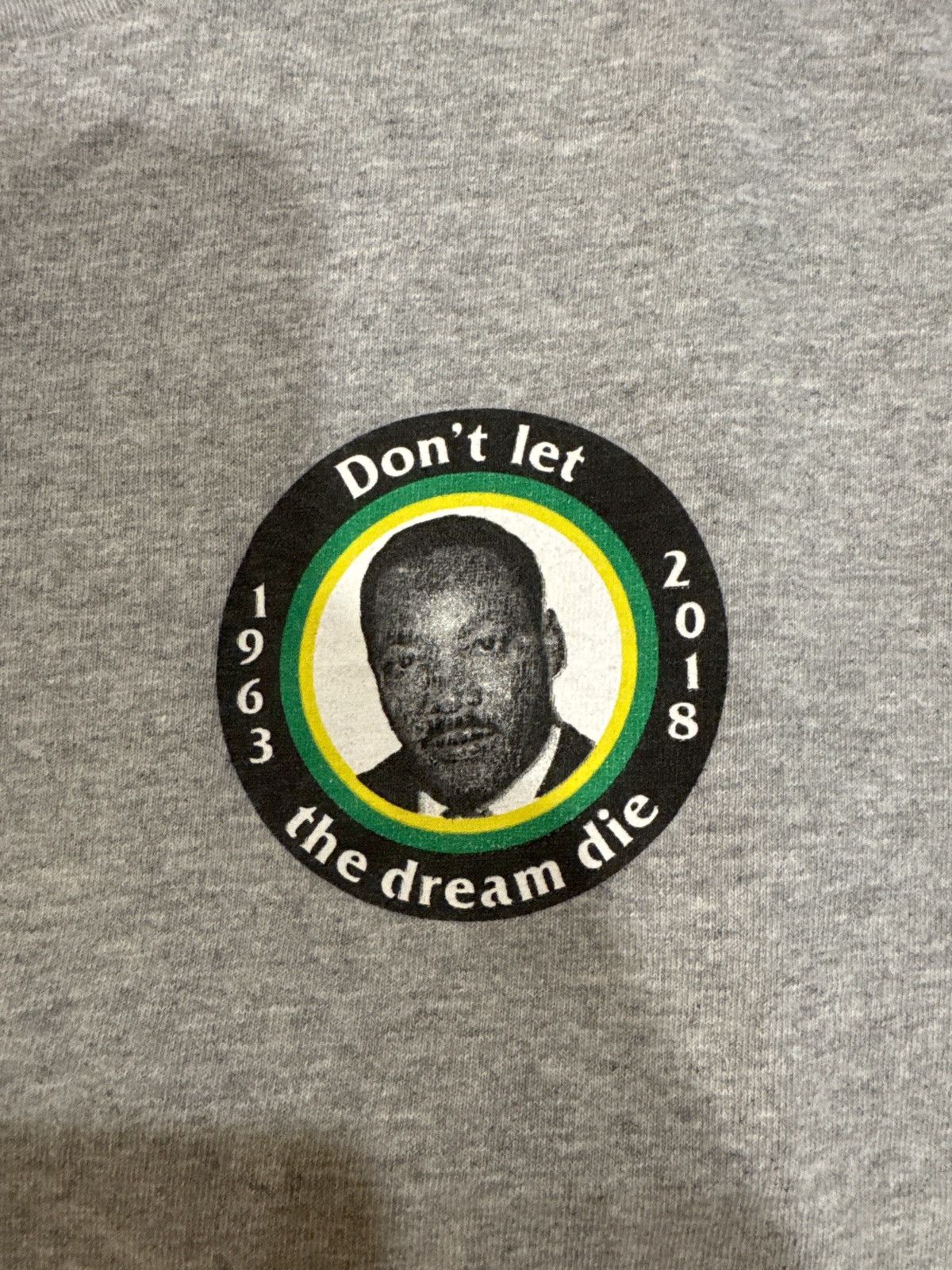 Supreme Supreme MLK Don’t let the dream die Tee Grey Large Used SS18 Size US L / EU 52-54 / 3 - 2 Thumbnail