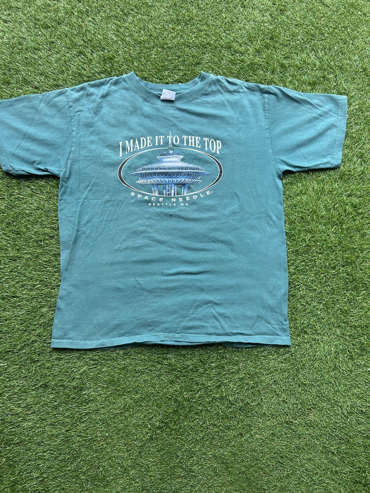 Vintage Vintage 90s Seattle Space Needle T-Shirt Size US L / EU 52-54 / 3 - 2 Thumbnail