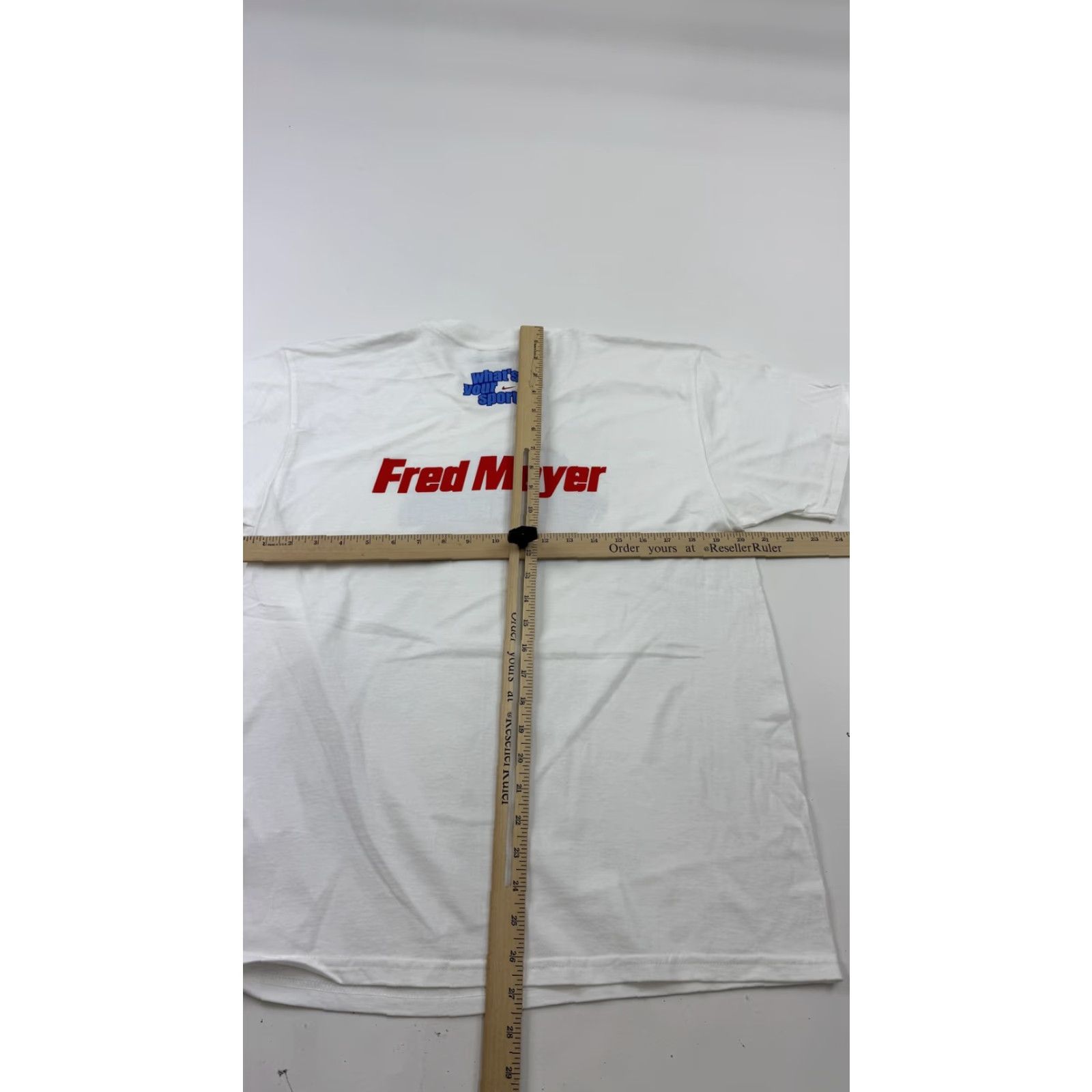 Nike VINTAGE Nike Shirt Mens Small White State Games Of Oregon 2003 Fred Meyer 2000s Size US S / EU 44-46 / 1 - 7 Thumbnail