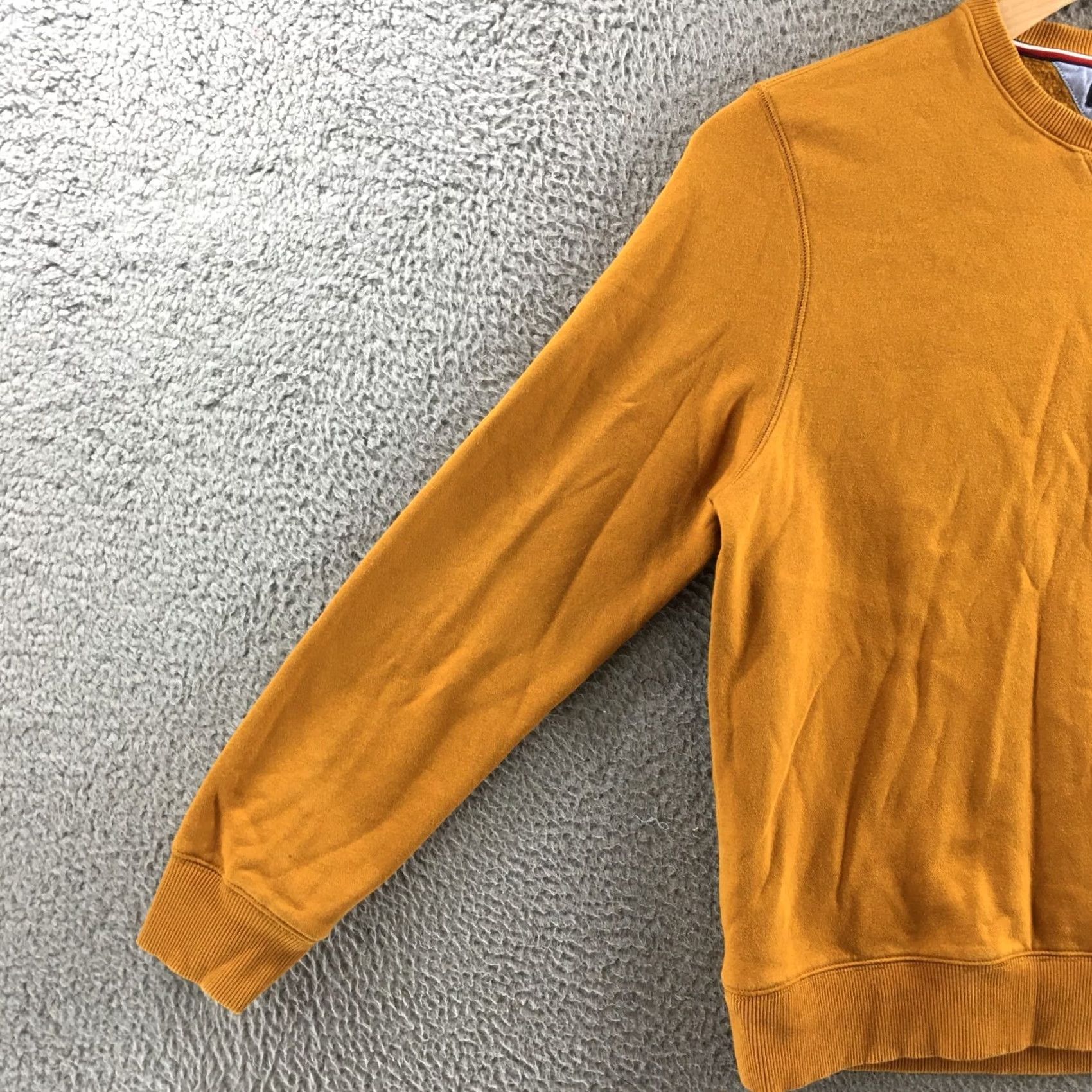 Tommy Hilfiger Tommy Hilfiger Sweatshirt Mens L Crew neck Mustard Yellow Flag Logo Pullover Size US L / EU 52-54 / 3 - 5 Thumbnail