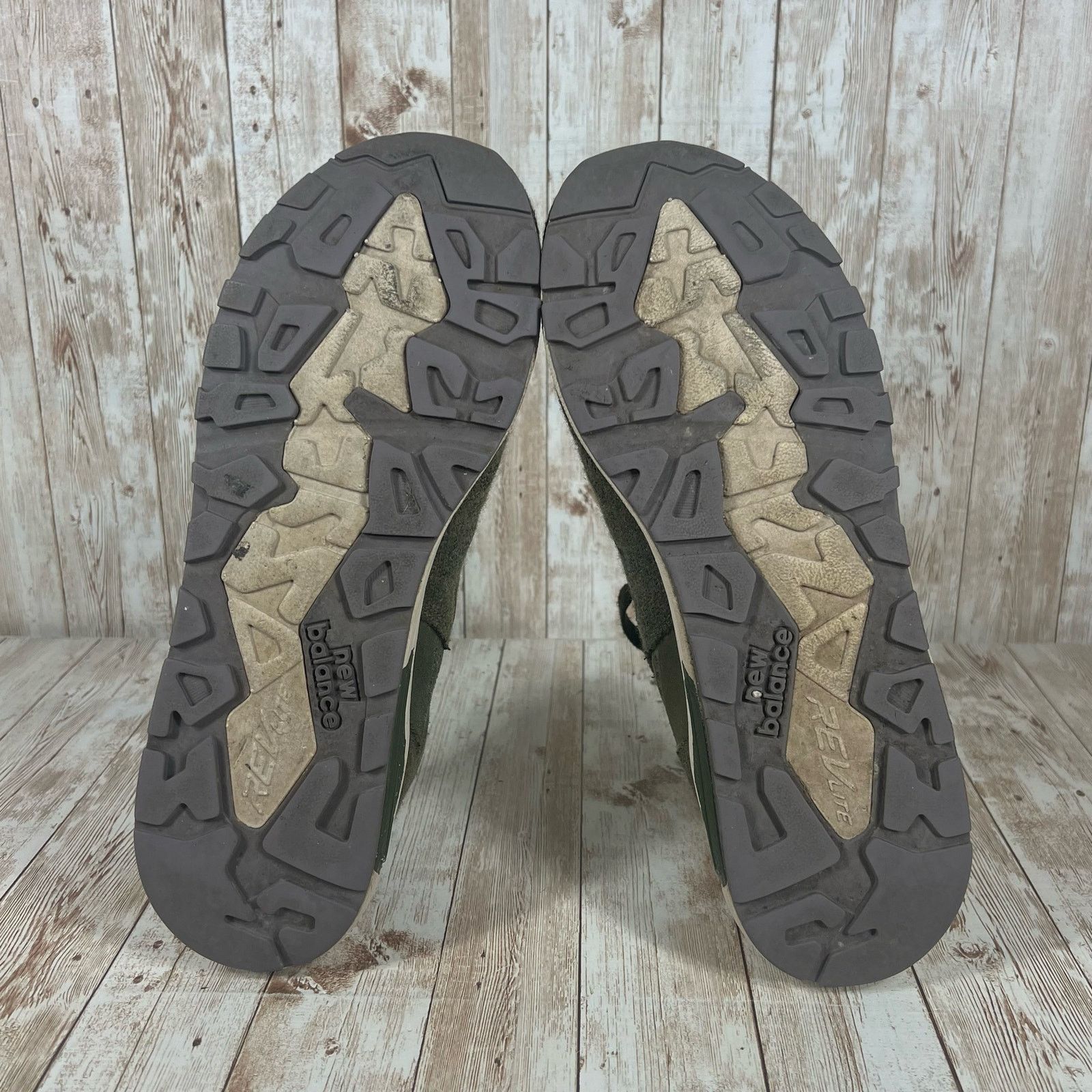 New Balance New balance 580 reengineered olive Green Mens 10.5 Size US 10.5 / EU 43-44 - 7 Thumbnail