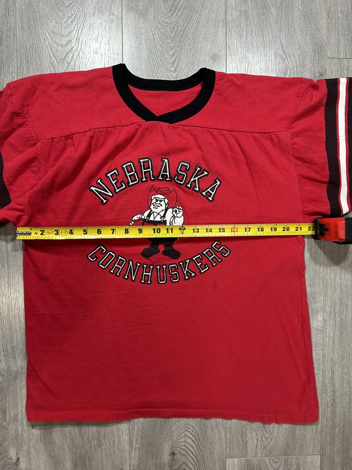 Vintage Vintage 70s 80s University of Nebraska Cornhuskers T Shirt Size US L / EU 52-54 / 3 - 8 Thumbnail