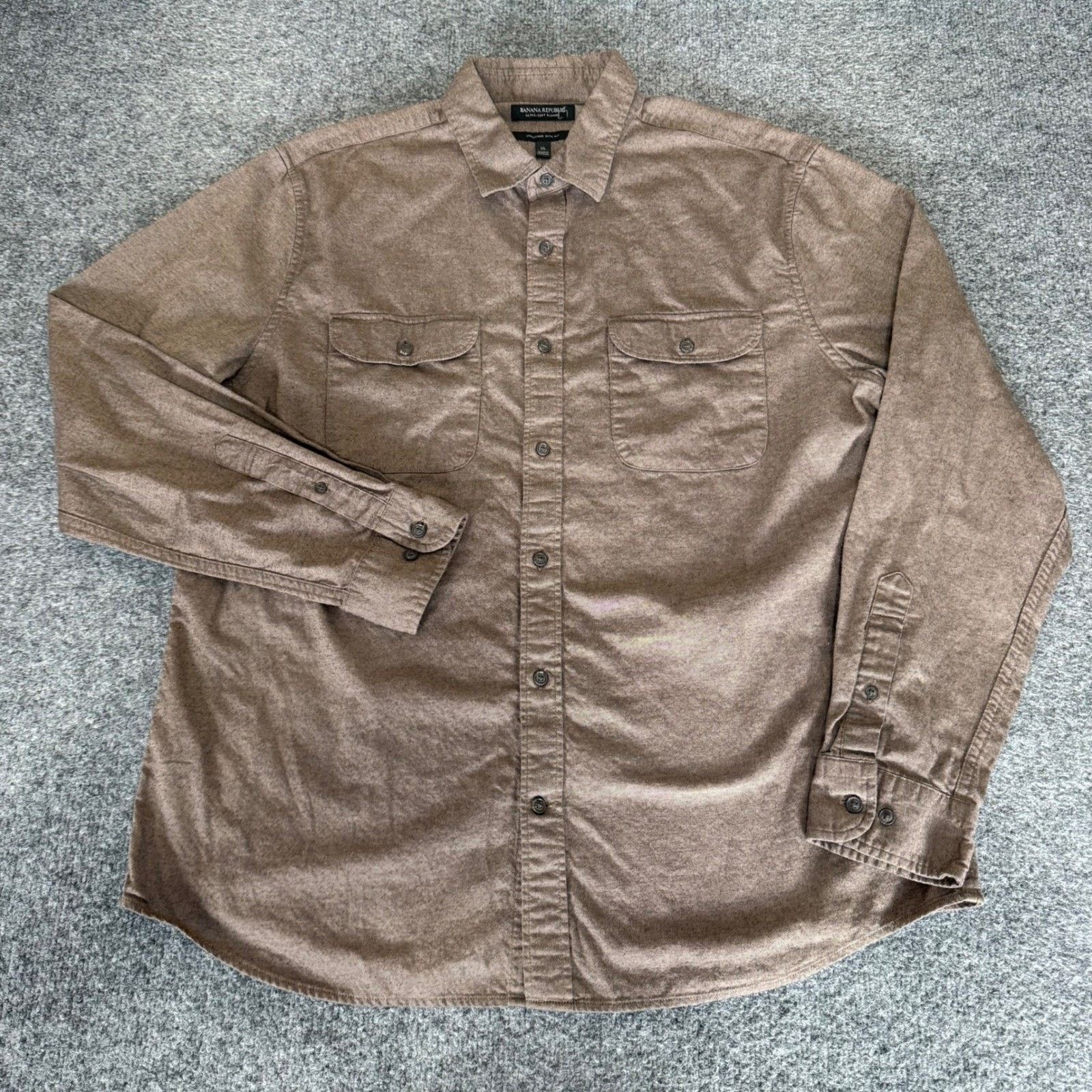 Banana Republic Banana Republic Mens XL Brown Ultra Soft Flannel Shirt LS Size US XL / EU 56 / 4 - 1 Thumbnail