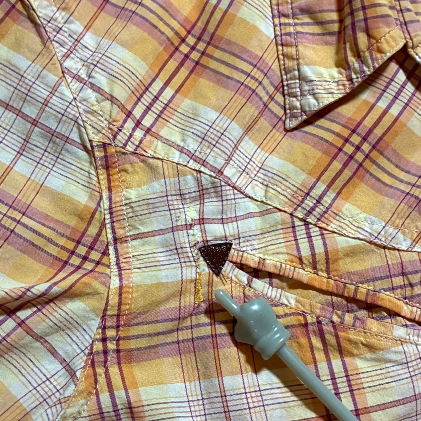 American Eagle Outfitters American Eagle Plaid Button-Up Western Womens L Orange Casual Shirt Size L / US 10 / IT 46 - 6 Thumbnail