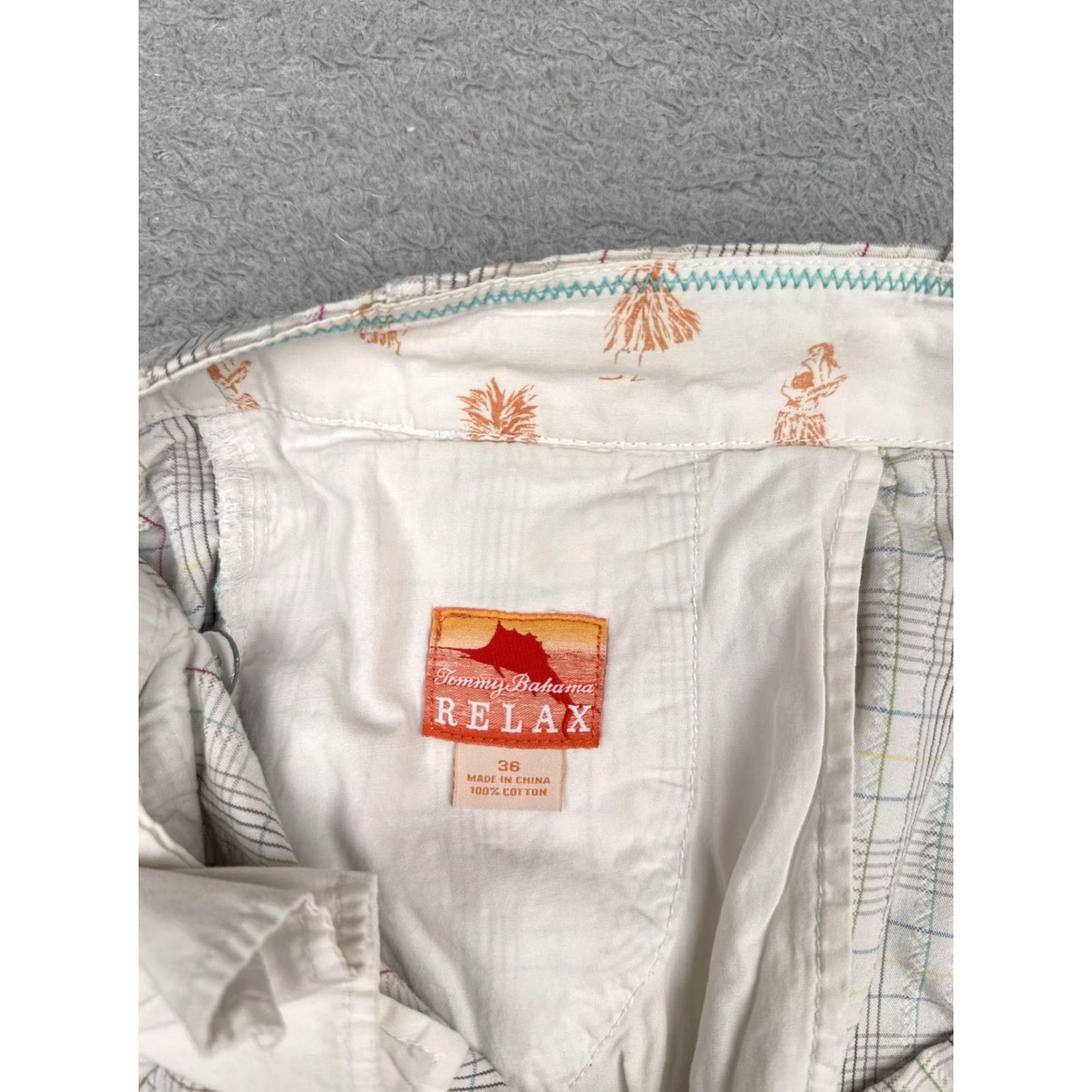Tommy Bahama Tommy Bahama Relax Shorts Mens 36 Beige Seersucker Plaid Cotton Zip Fly Casual Size US 36 / EU 52 - 7 Thumbnail