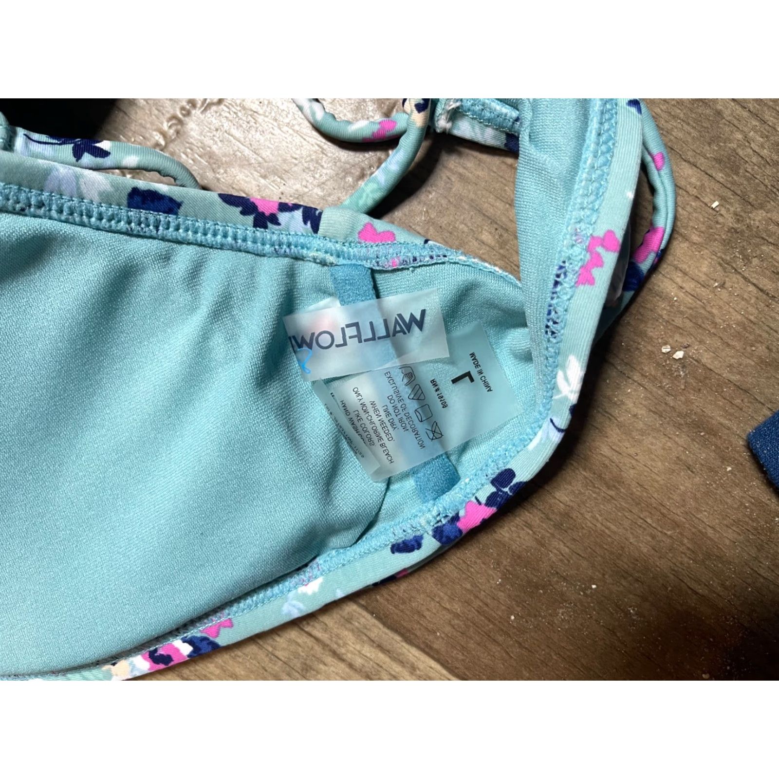 Vintage VINTAGE Wallflower Bikini Top Womens Large L Blue Floral Spaghetti Strap Size L / US 10 / IT 46 - 2 Thumbnail