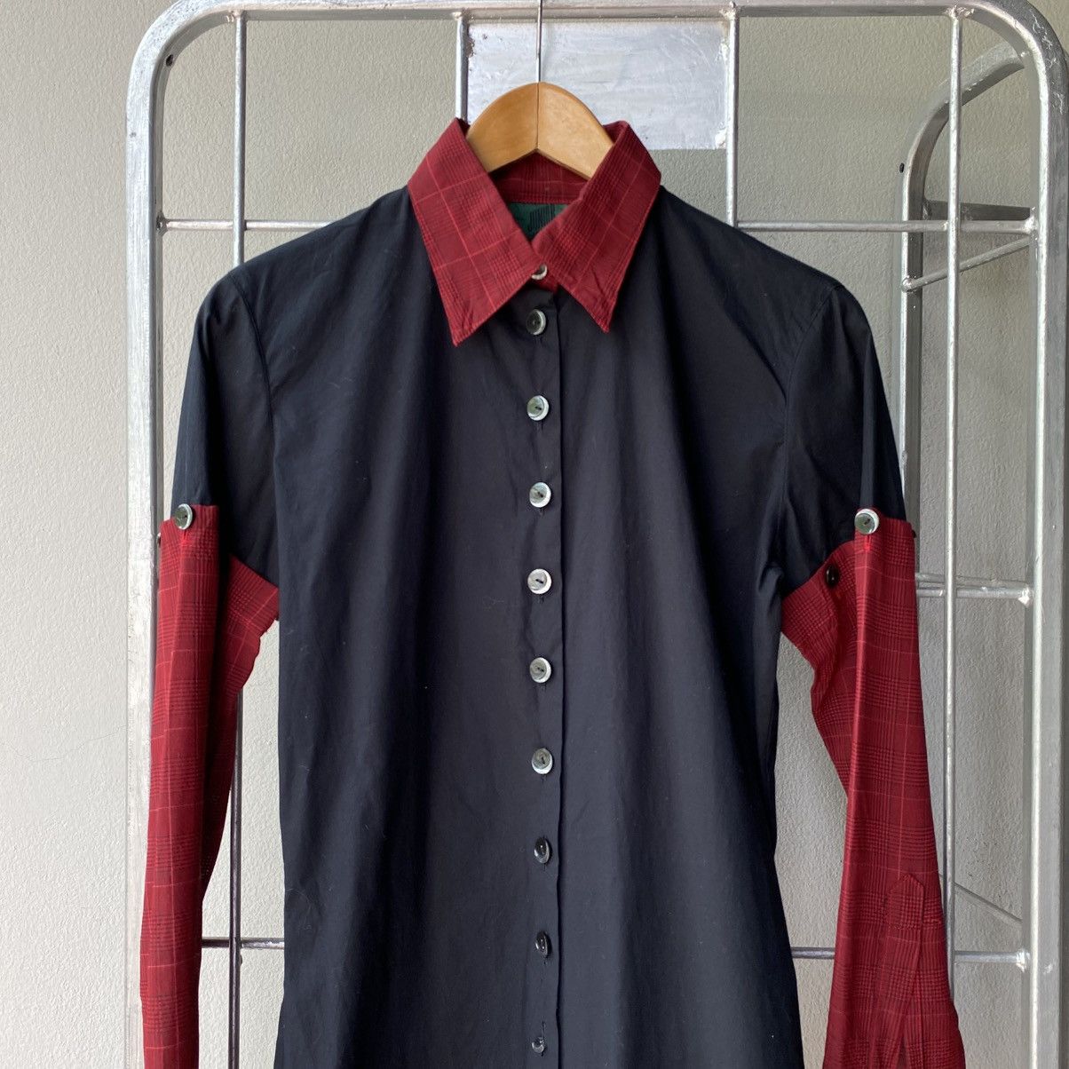 Jean Paul Gaultier JUNIOR GAULTIER Black & Red Contrast Sleeve Shirt Size S / US 4 / IT 40 - 12 Thumbnail