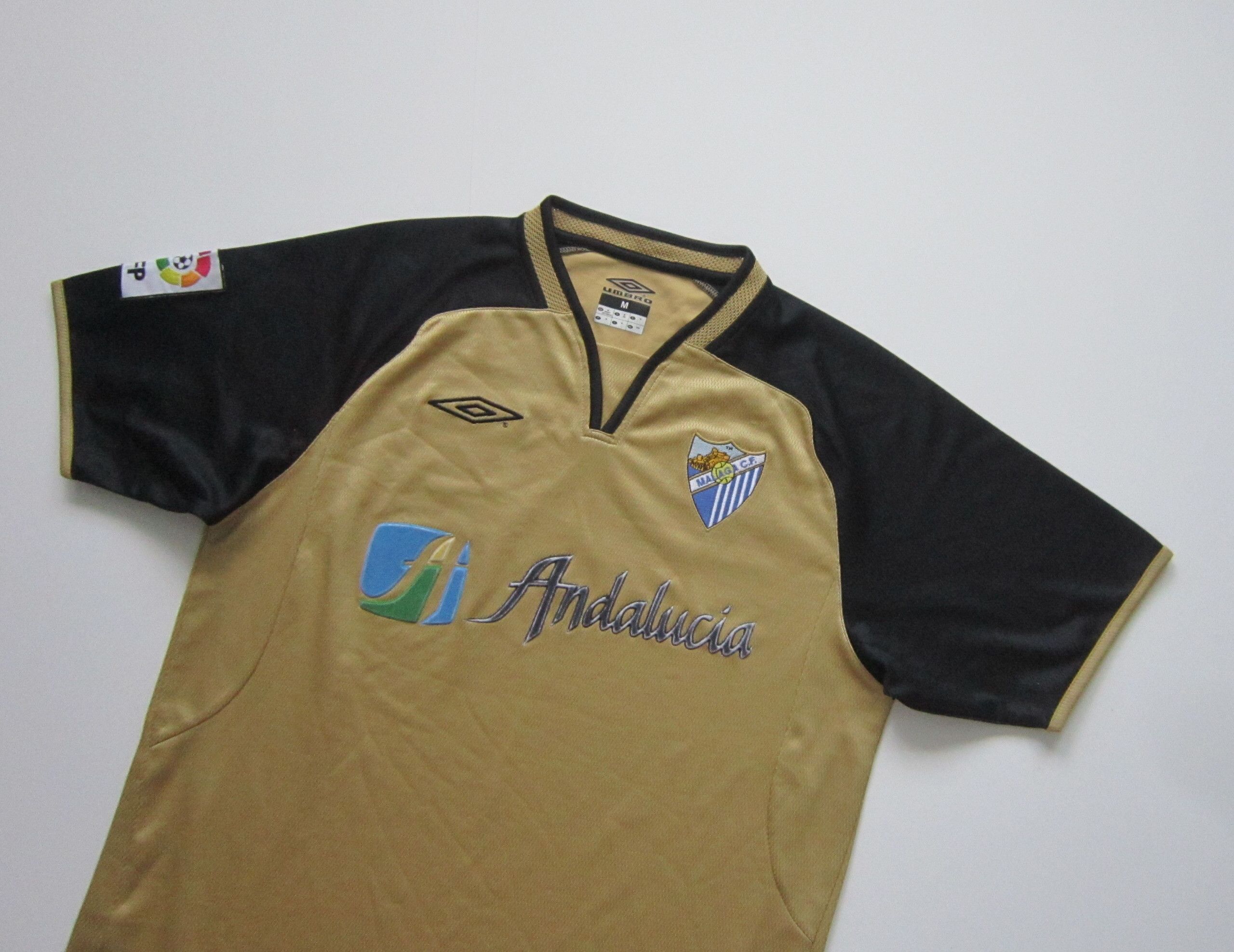 Umbro Umbro Malaga 2004-2005 Away Soccer Jersey Size US M / EU 48-50 / 2 - 3 Thumbnail