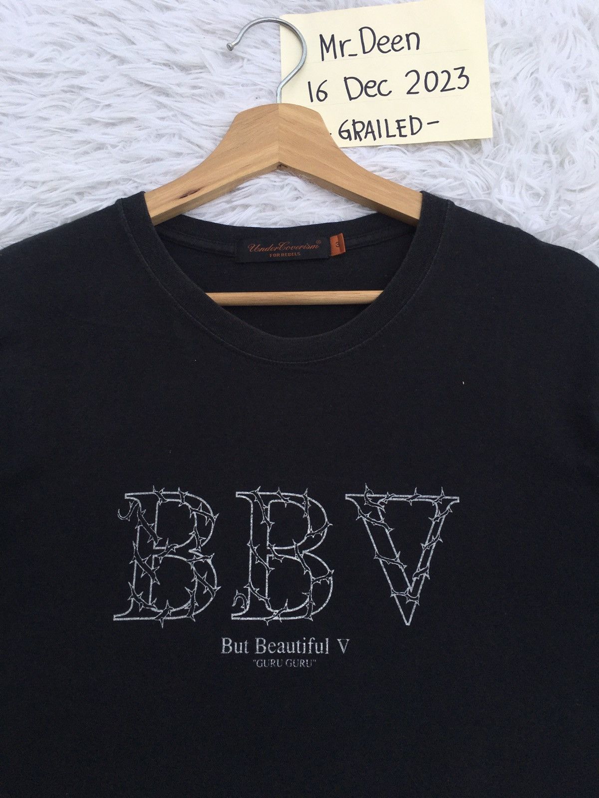 Undercover UNDERCOVER - FW06 "BUT BEAUTIFUL V, GURU GURU" Size US L / EU 52-54 / 3 - 7 Thumbnail
