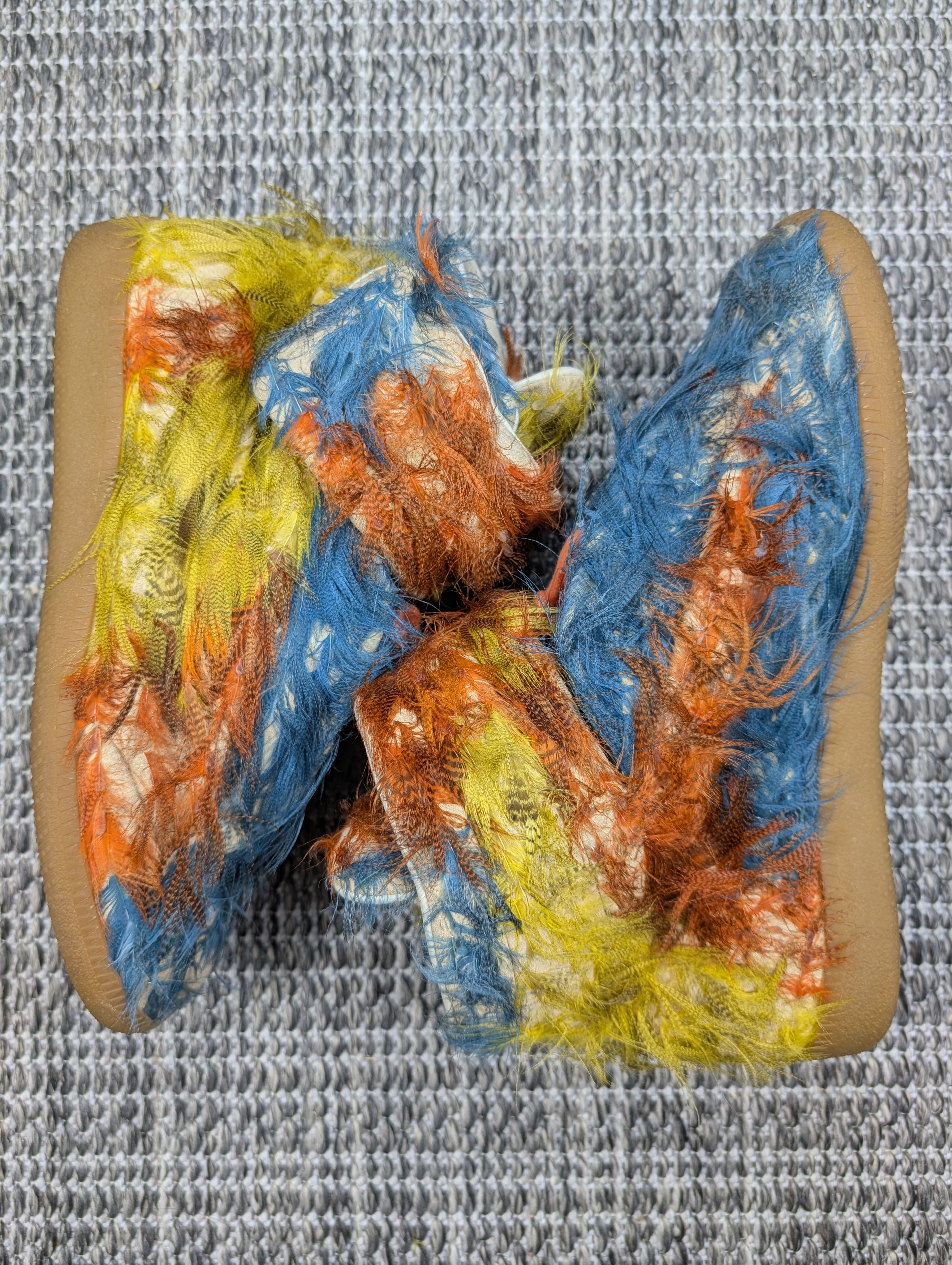 Maison Margiela Future Duck Feather Multicolor High Top Fur  display picture 1