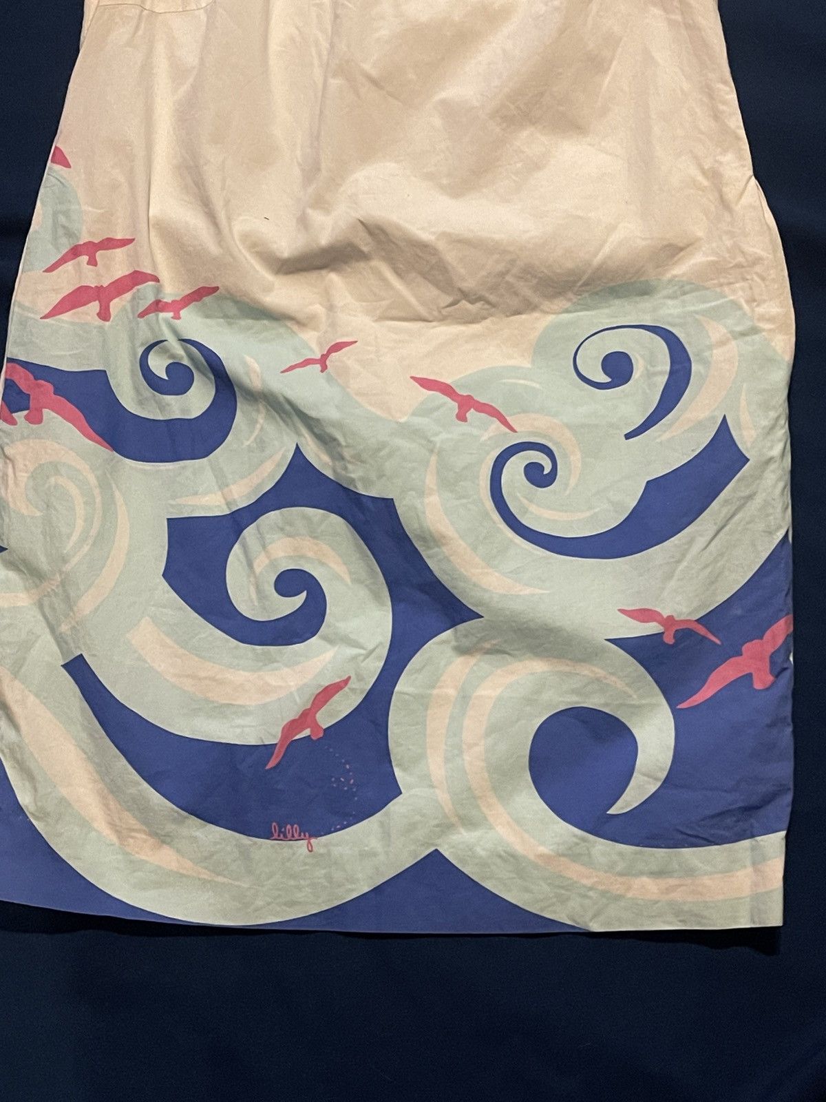 Lilly Pulitzer Lilly pulitzer dress xs off shoulder waves, birds Size XS / US 0-2 / IT 36-38 - 2 Thumbnail
