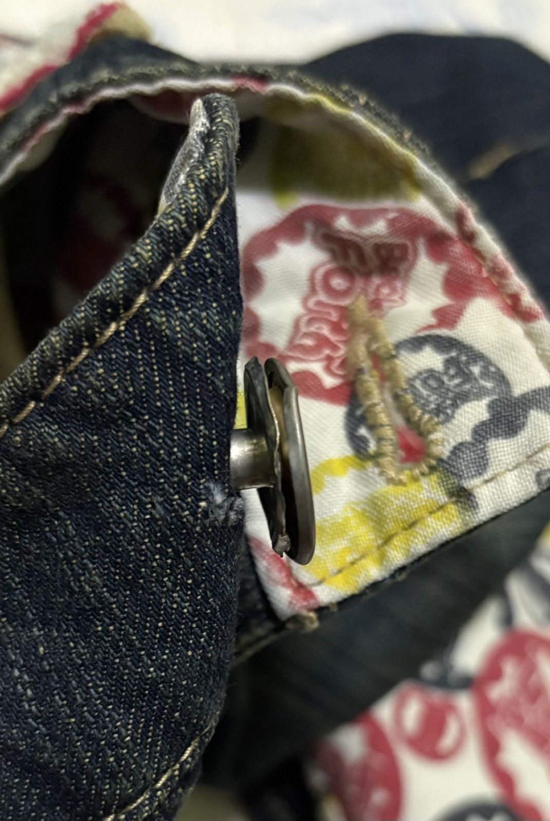 Japanese Brand Japanese High Quality Streetwear Jeans Distressed Denim Size US 31 - 21 Thumbnail