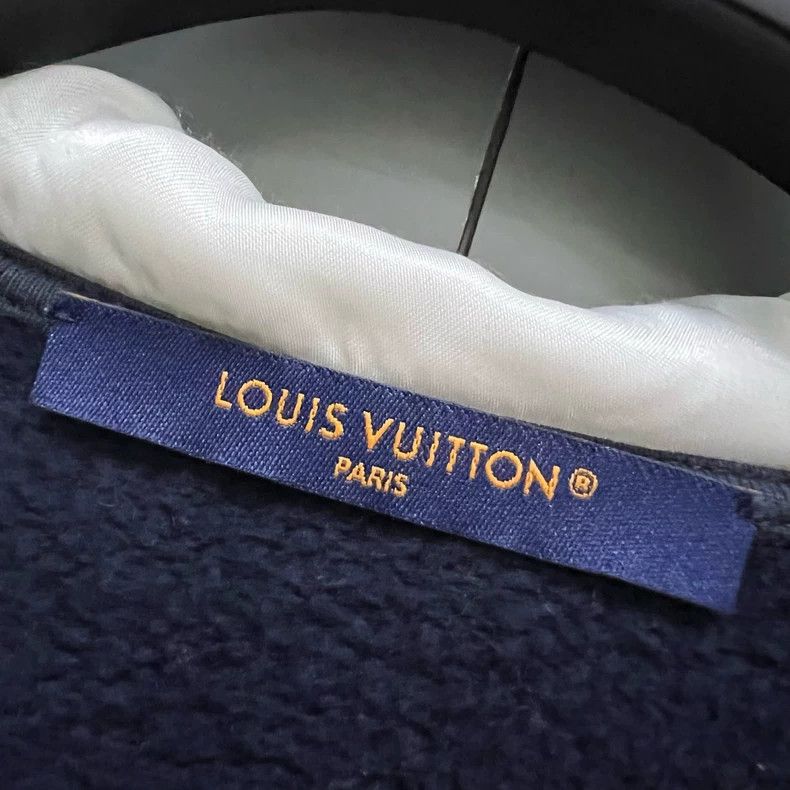 Louis Vuitton Louis Vuitton Patchwork presbyopic embossed hooded jacket 2 Size US L / EU 52-54 / 3 - 10 Thumbnail