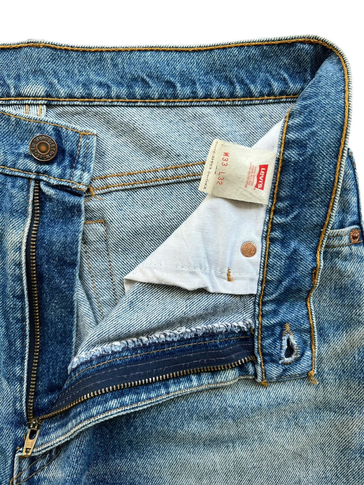 Levi's Vintage 90s Levi’s 525 Distressed Denim Jeans 33x31.5 Size US 33 - 9 Thumbnail