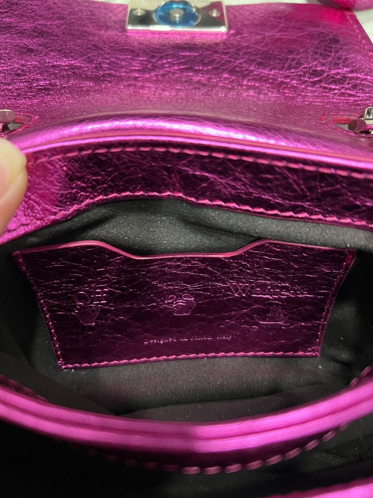 Off-White Off-White Laminate Small Metallic Shoulder Bag Fuchsia New Size ONE SIZE - 5 Thumbnail