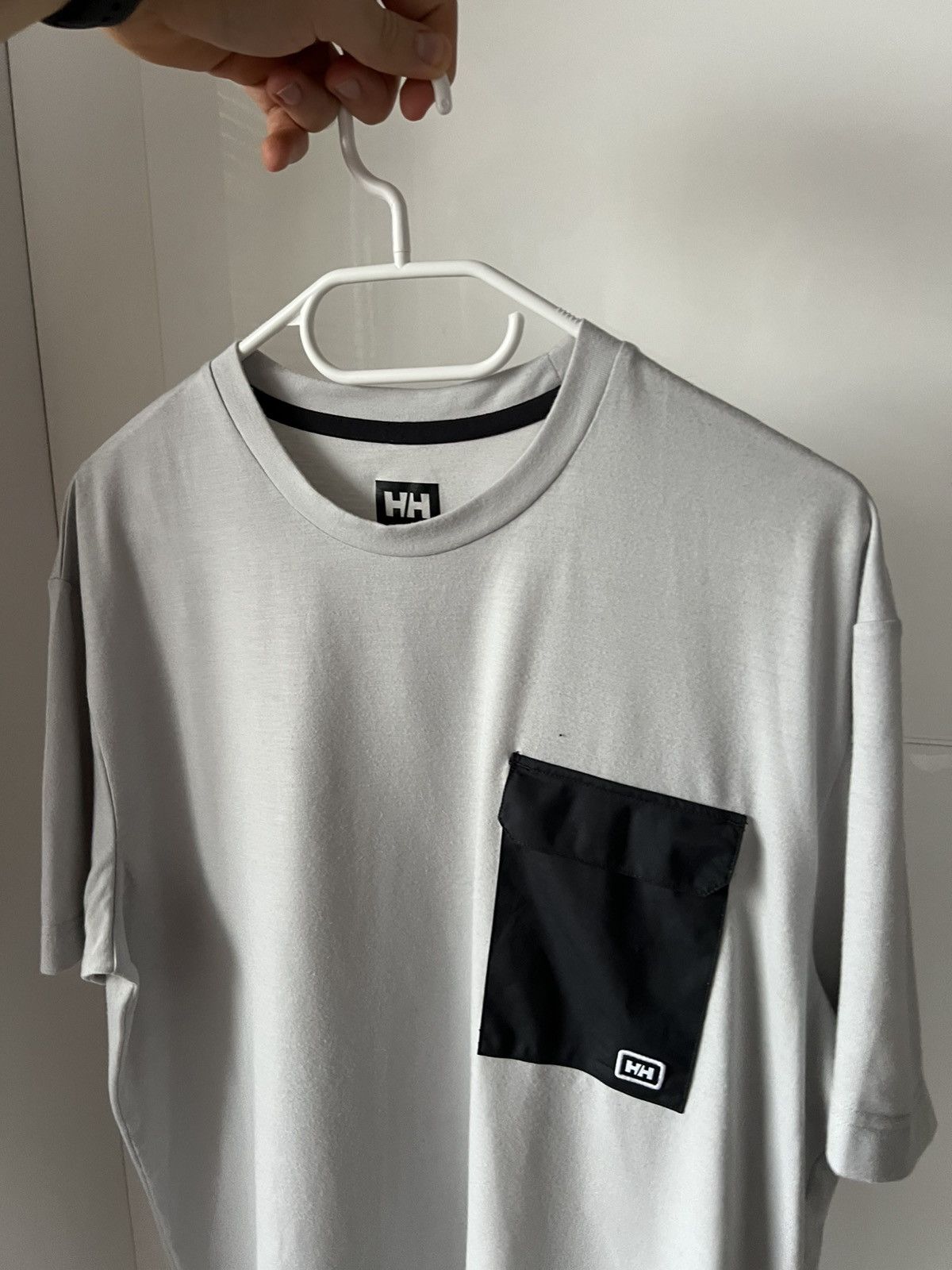 Helly Hansen Helly Hansen Norway Style Patch Pocket Active T-Shirt Size US L / EU 52-54 / 3 - 6 Thumbnail