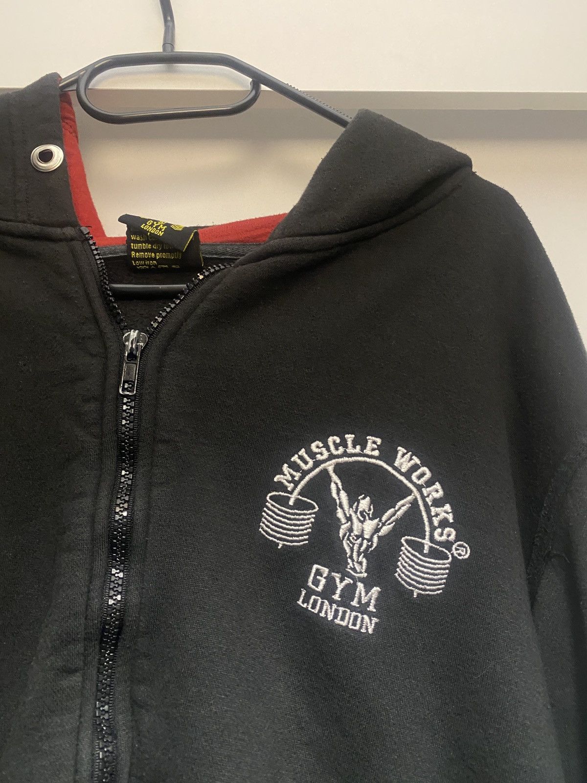 Vintage Gym london muscle works vintage zip raresweatshirt Size US L / EU 52-54 / 3 - 5 Thumbnail