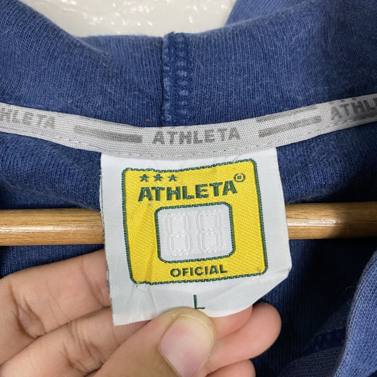 Japanese Brand 📌Vintage Hoodie Pull Over Athleta Big Logo Size US L / EU 52-54 / 3 - 19 Thumbnail