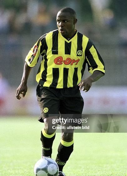 Vintage Ikpeba #24 Borussia Dortmund 2000-2001 Vintage Soccer Jersey Size US L / EU 52-54 / 3 - 3 Thumbnail