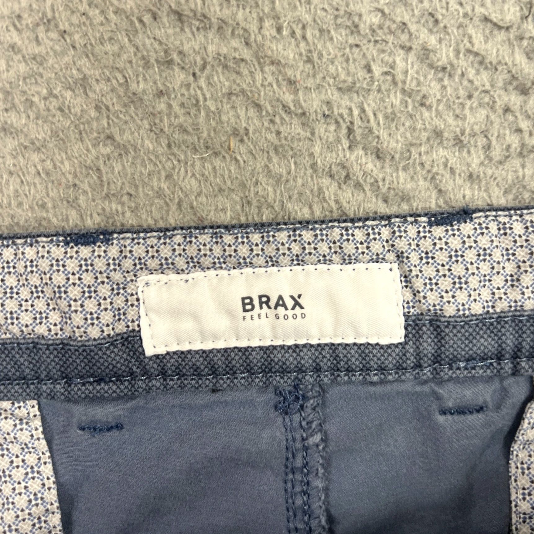 Duluth Trading Company Duluth Trading Co Flex Ballroom Khakis Shorts Mens 44 Blue Relaxed Fit 10 Inseam Size US 44 / EU 60 - 7 Thumbnail