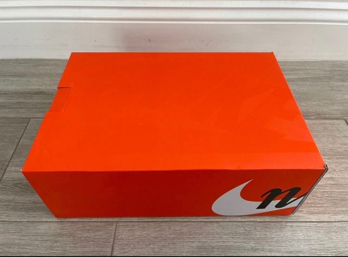 Nike × Sacai Sacai Nike Blazer Low White Patent Leather White Sail Sz 12 Size US 12 / EU 45 - 10 Thumbnail
