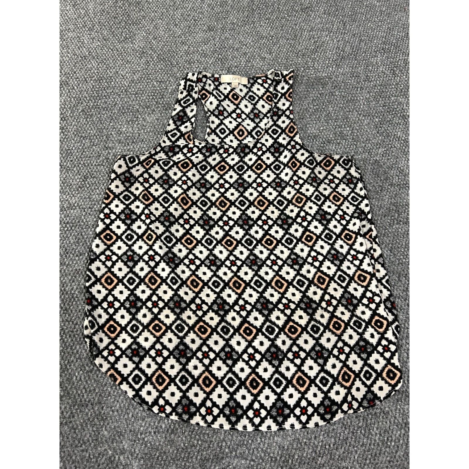 Ann Taylor LOFT Ann Taylor Geometric Blouse Womens Large Black Sleeveless Scoop Neck Pullover Lightweight Polyester Rayon Ruffle Casual Shirt Top Size L / US 10 / IT 46 - 2 Thumbnail