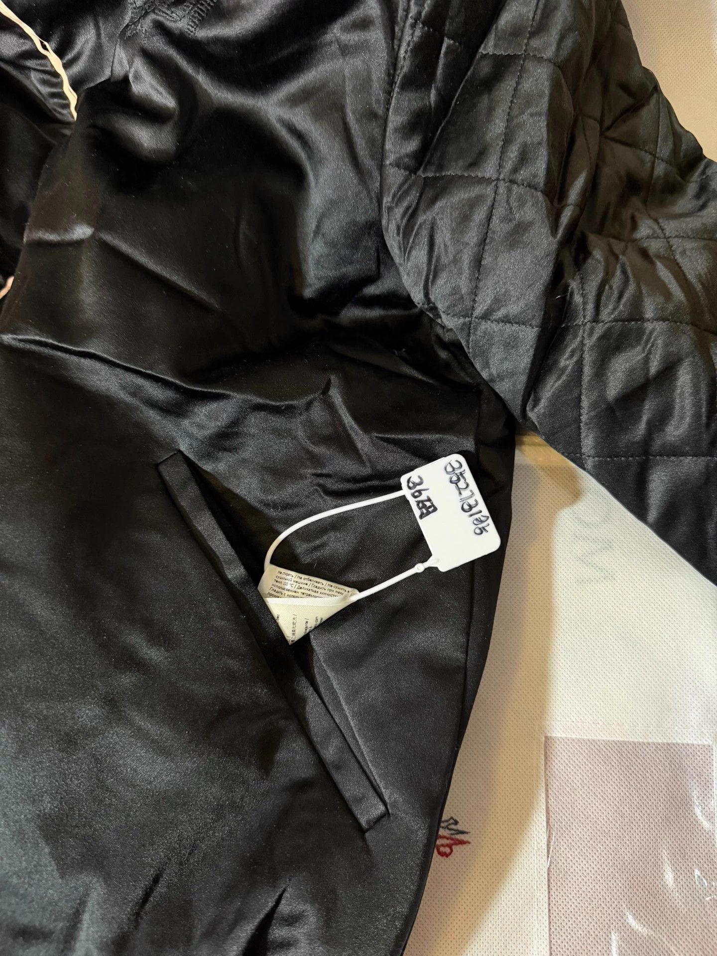 Fendi FENDI reversible pink black puffer jacket 36 Size XS / US 0-2 / IT 36-38 - 3 Thumbnail