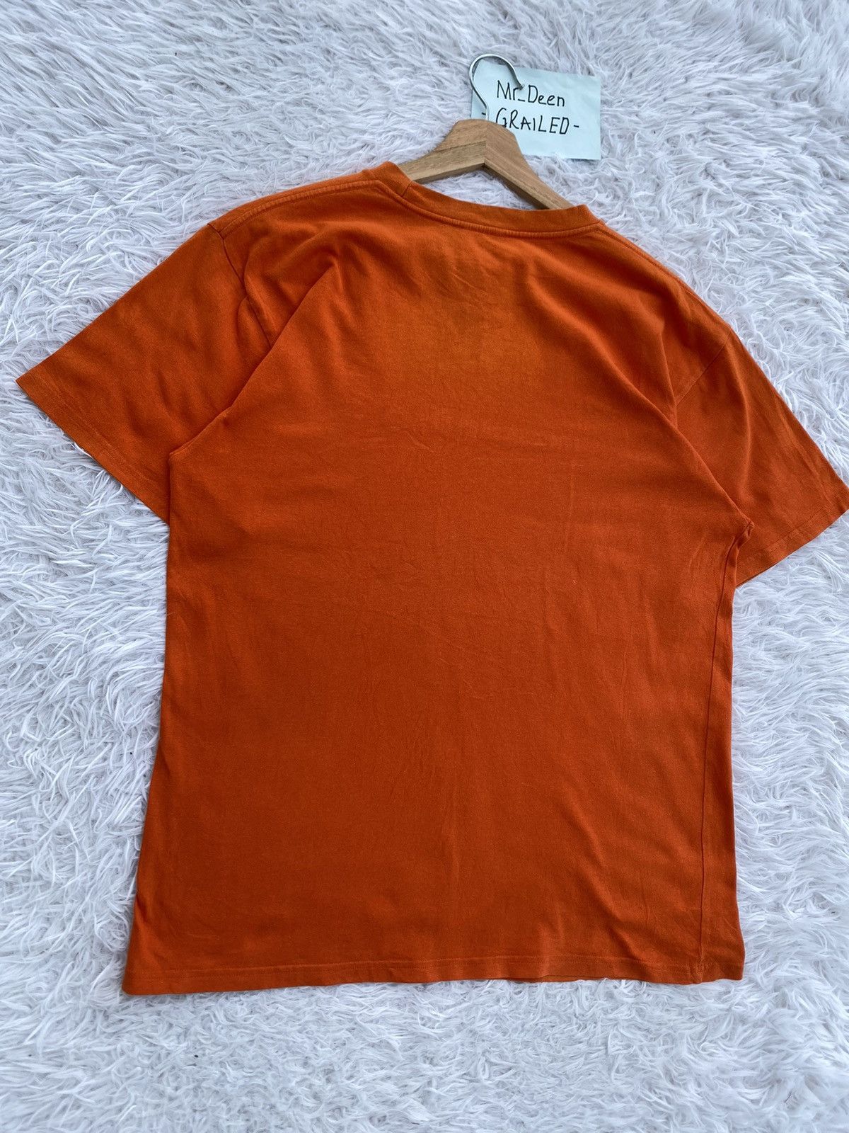Nike Rare Vintage NIKE Basketball Orange T-shirt Size US M / EU 48-50 / 2 - 13 Thumbnail