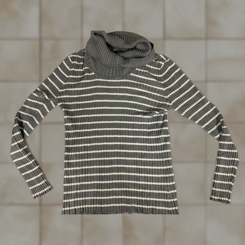 Apt. 9 Apt 9 Womens Sweater XL Gray Pullover Crew Neck Long Balloon Sleeve Button Knit Pullover Modern American Size XL / US 12-14 / IT 48-50 - 1 Thumbnail