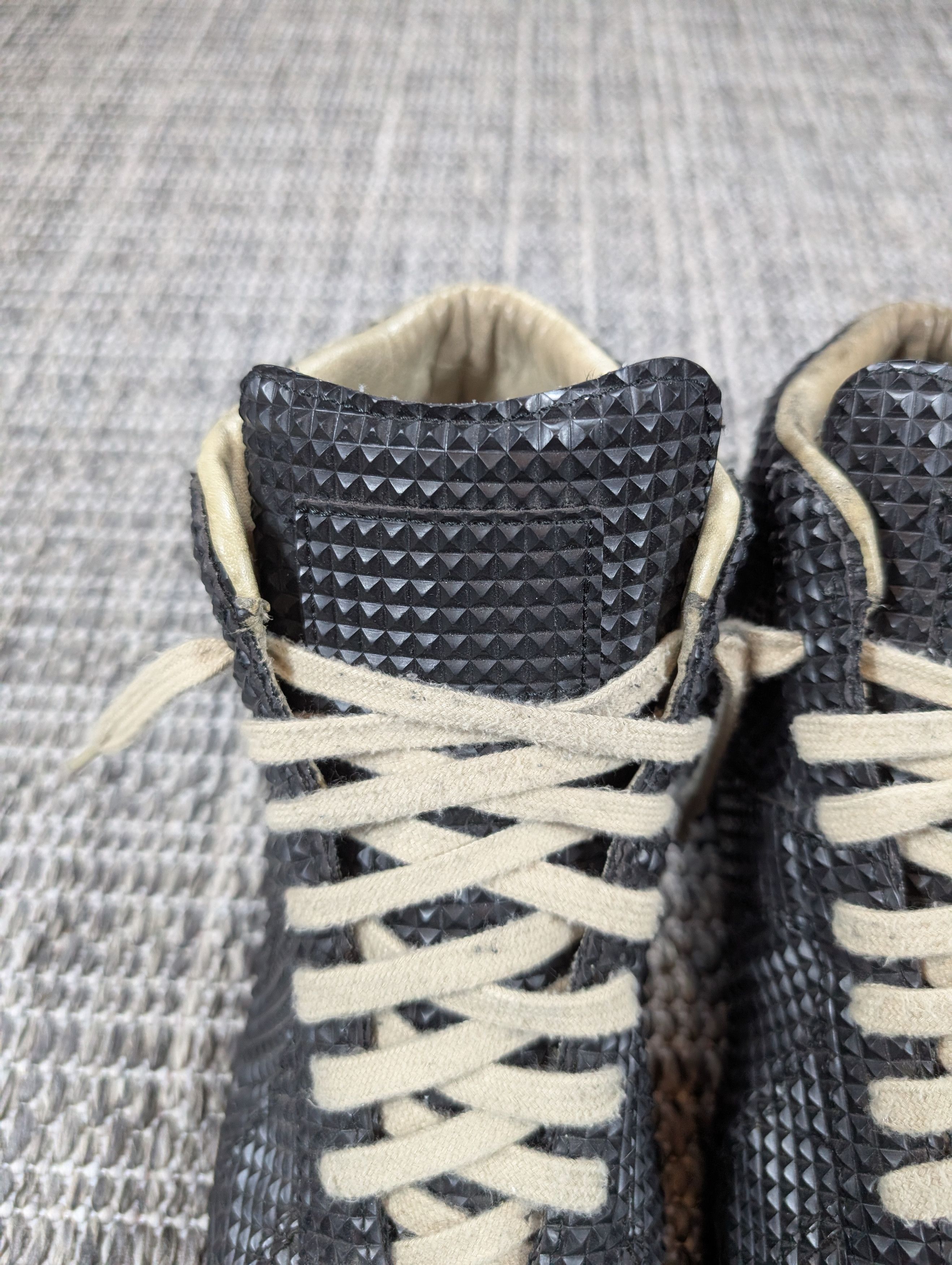 Maison Margiela Maison Margiela Studded Pyramid Gat High Top Sneakers Size US 11 / EU 44 - 6 Thumbnail
