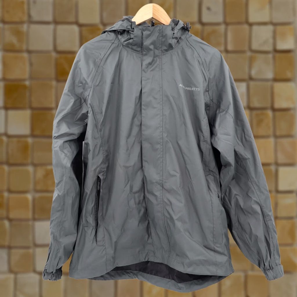 Rains Acme Jacket Rain Coat Hooded Waterproof 1000MM Gray L Men New Weather Gear Zip Full Zip Pockets Stand-Up Collar Nylon Lining Size US L / EU 52-54 / 3 - 1 Thumbnail