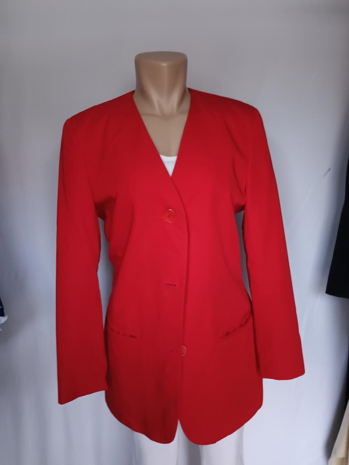 Designer Liz Claiborne Red Blazer - Elegant & Stylish Size M / US 6-8 / IT 42-44 - 1 Thumbnail