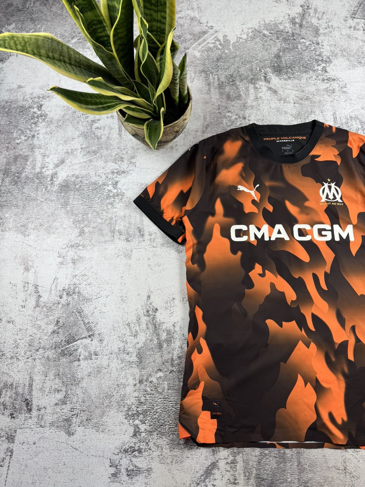Puma OM Olympique Marseille 2024 Puma XL Third Soccer Football T Shirt Jersey Kit Size US XL / EU 56 / 4 - 2 Thumbnail